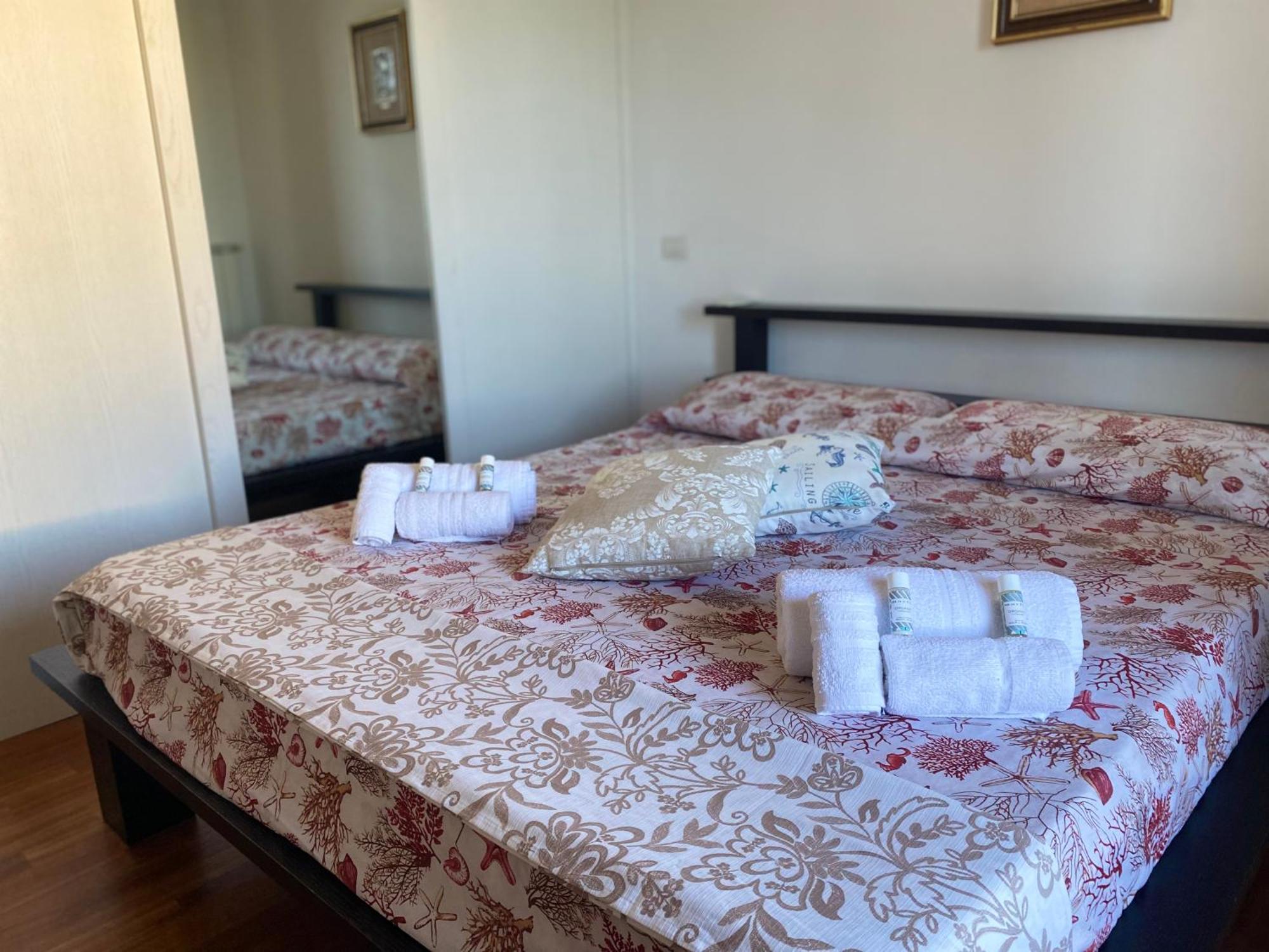 Villetta Relax Fast Wi-Fi 9 Min Porto Civitavecchia Santa Marinella Quarto foto
